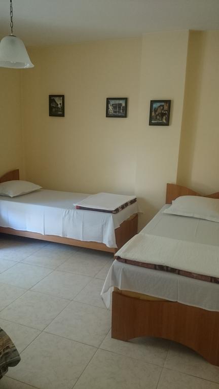 Guest House Koral Sozopol Ruang foto